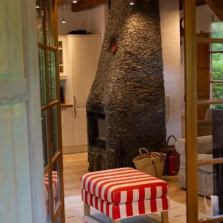 Dom Majowka I Bartoszowka I Michalowka Karwienskie Bloto Drugie