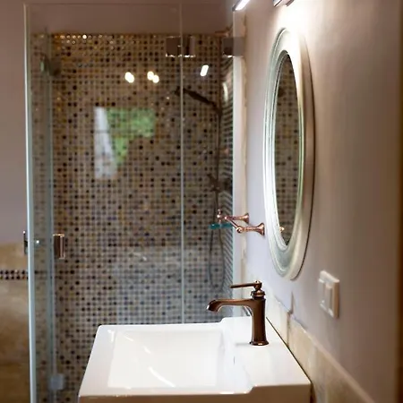 Dom Majowka I Bartoszowka I Michalowka Karwienskie Bloto Drugie