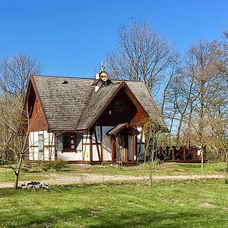 Dom Majowka I Bartoszowka I Michalowka 別荘 Karwienskie Bloto Drugie