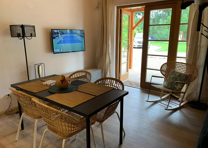 Dom Majowka I Bartoszowka I Michalowka Karwienskie Bloto Drugie