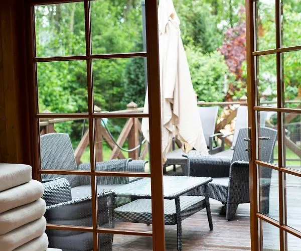 Semesterbostad Dom Majowka I Bartoszowka I Michalowka