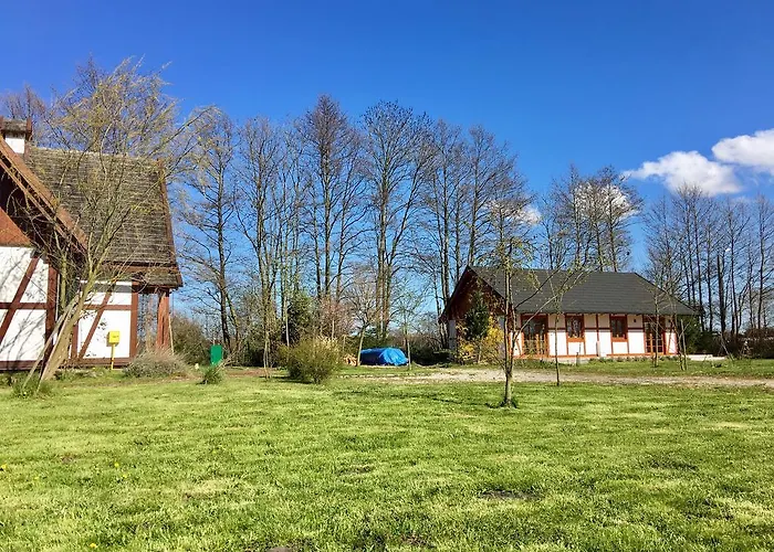 Dom Majowka I Bartoszowka I Michalowka Karwienskie Bloto Drugie